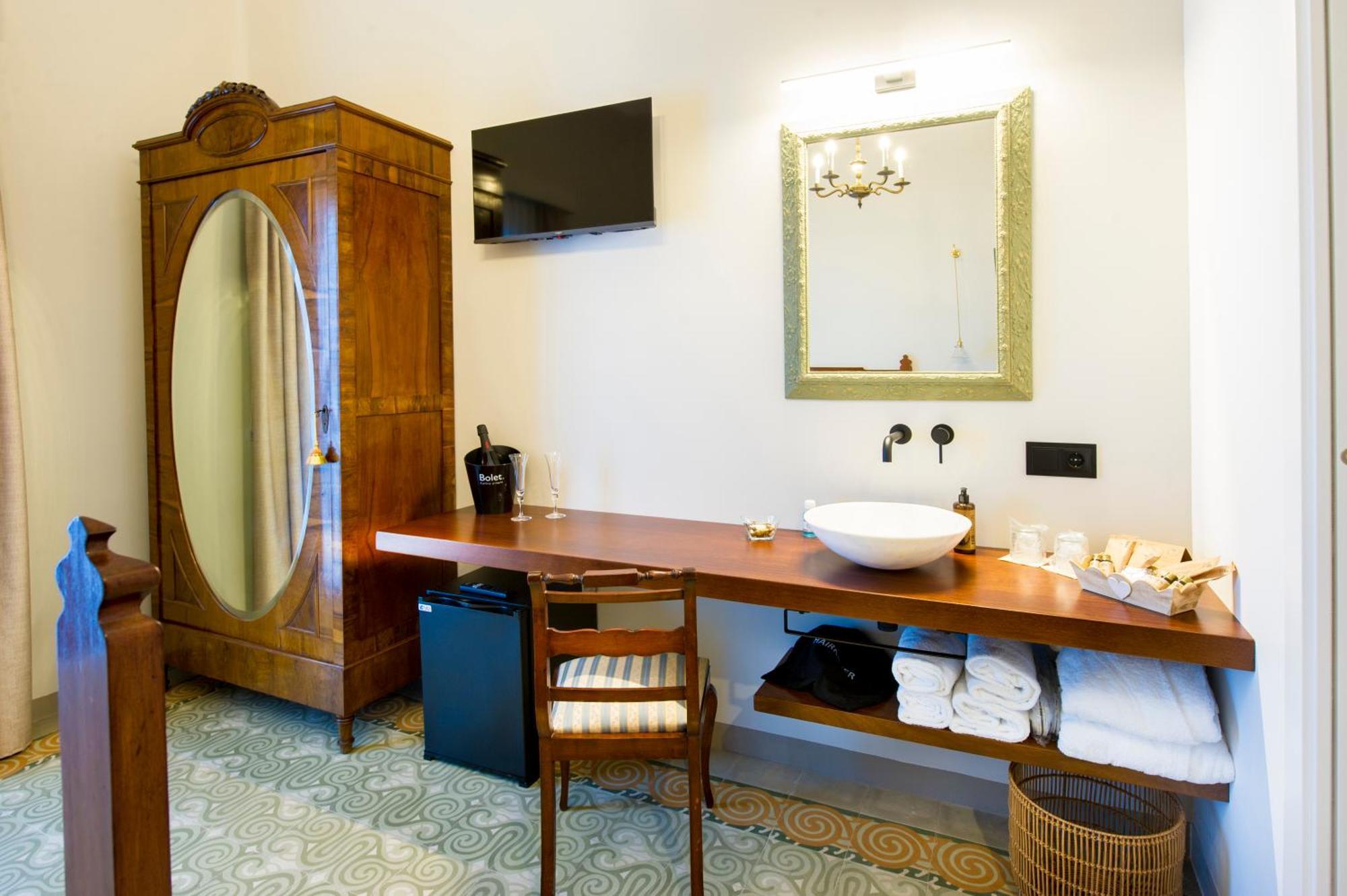Bed and Breakfast Bolet Casa Modernista Castellvi de la Marca Экстерьер фото