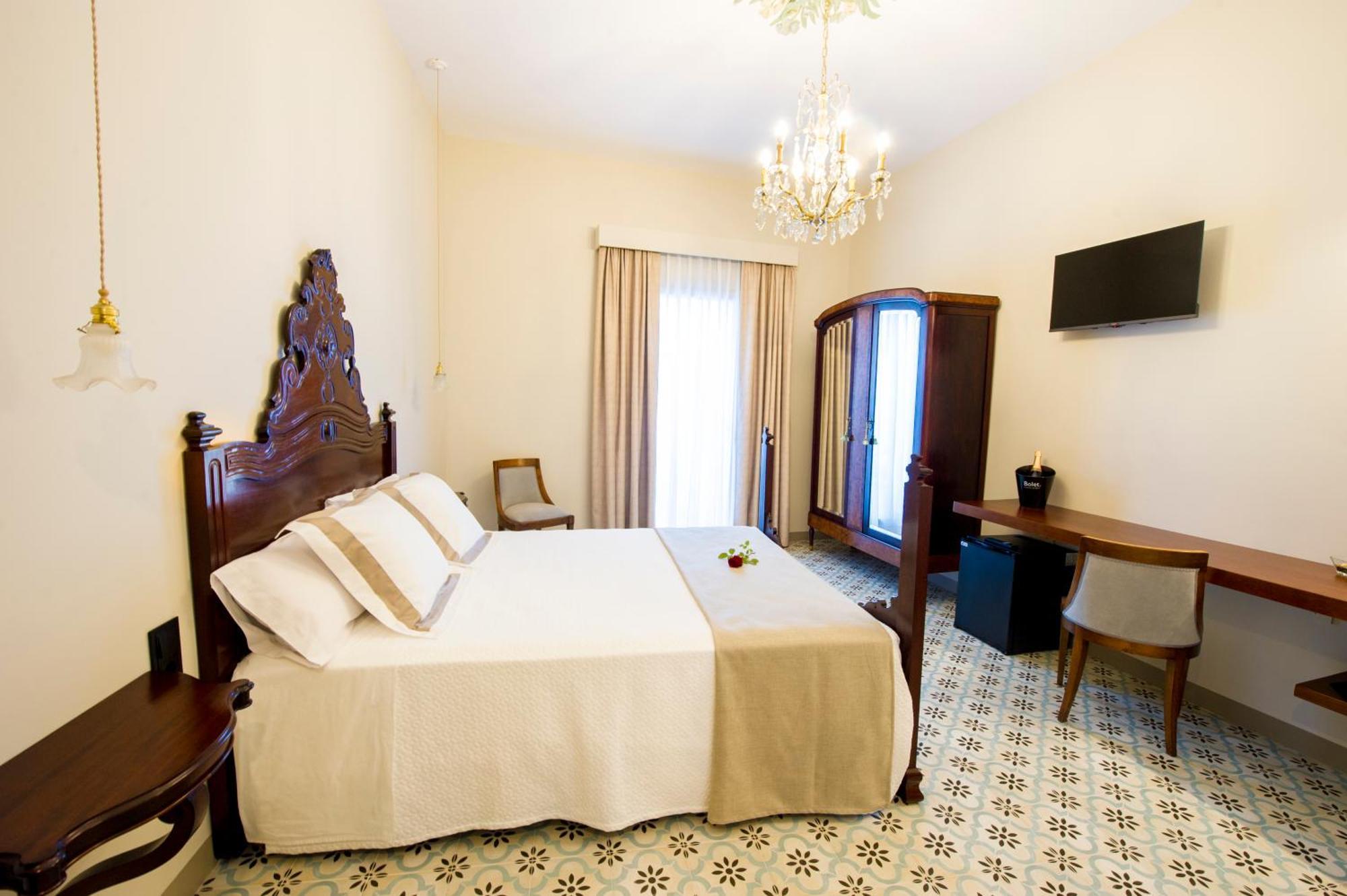 Bed and Breakfast Bolet Casa Modernista Castellvi de la Marca Экстерьер фото
